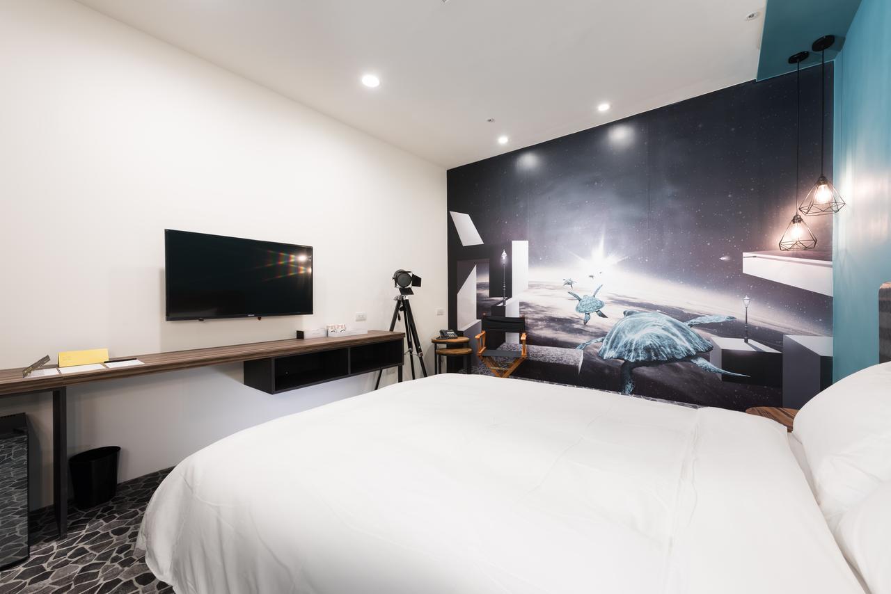 Hotel Half Тайчжун Экстерьер фото