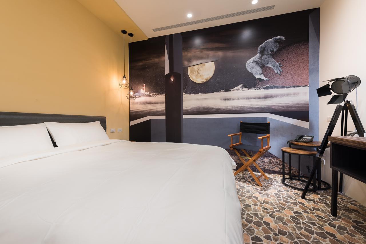 Hotel Half Тайчжун Экстерьер фото
